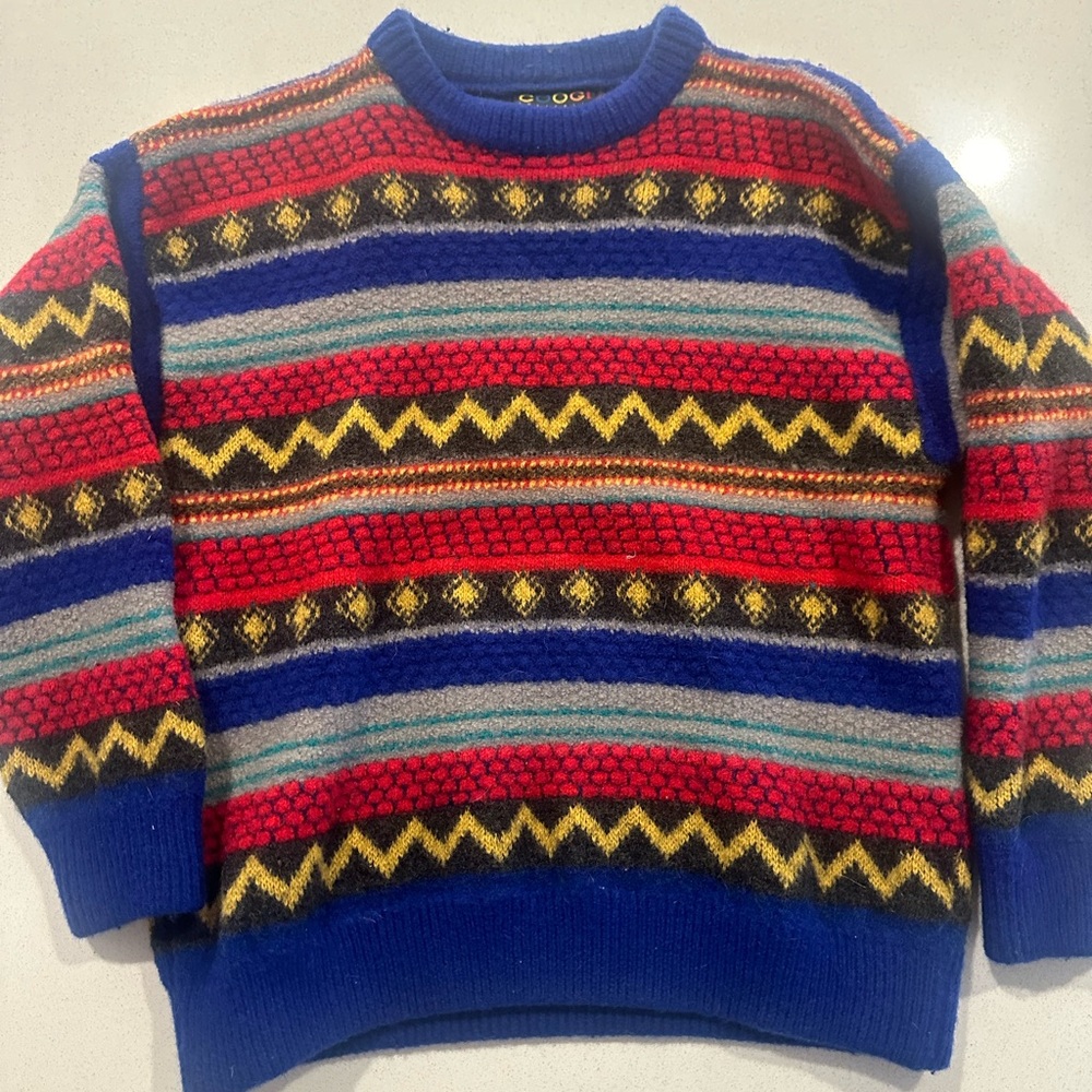 COOGI sweater